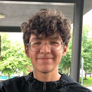 Meet your Posher, Daniel